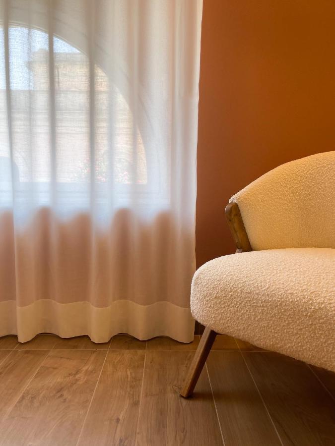 Raha Suites Сиракуза Екстериор снимка