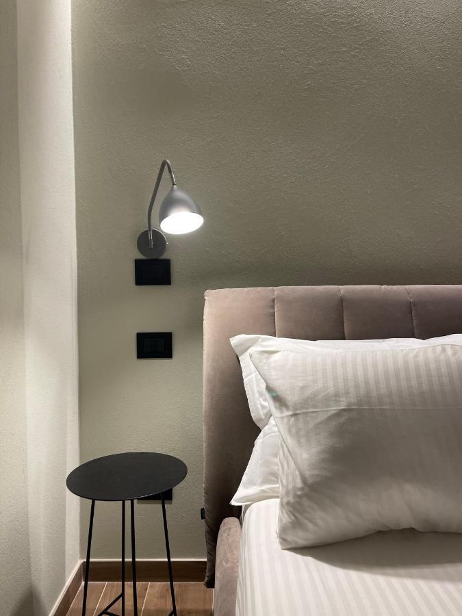 Raha Suites Сиракуза Екстериор снимка