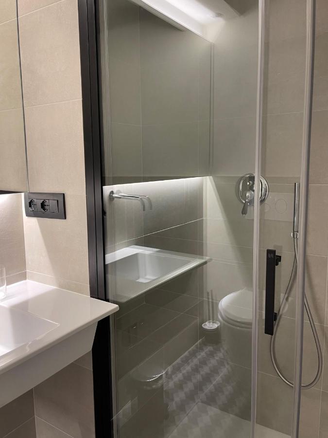 Raha Suites Сиракуза Екстериор снимка