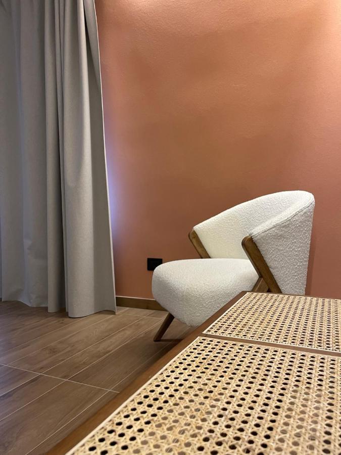 Raha Suites Сиракуза Екстериор снимка
