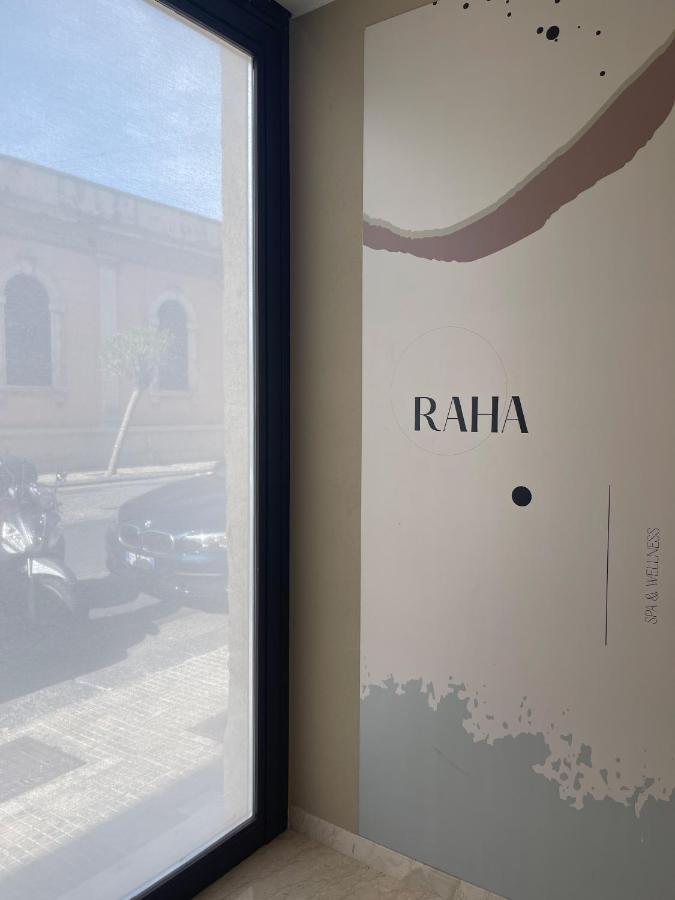 Raha Suites Сиракуза Екстериор снимка